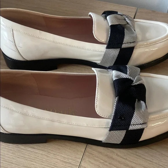 Kate Spade Cream and Black Loafers - Picture 5 of 6